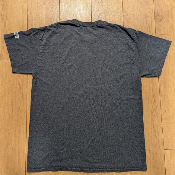 NFL T-shirt - Picture 2 of 4